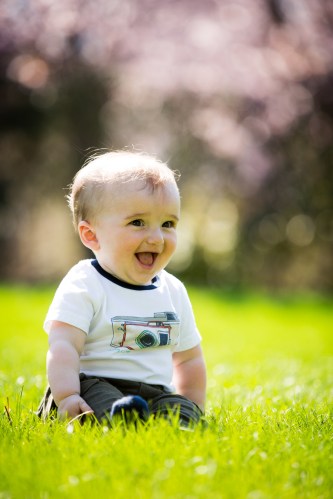 And sits up for a cute photo op.